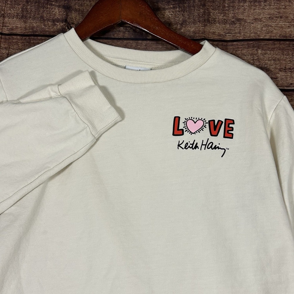 Keith Haring‎ Love Hearts Graphic Sweatshirt Crewneck  CreamWomen's Size Small